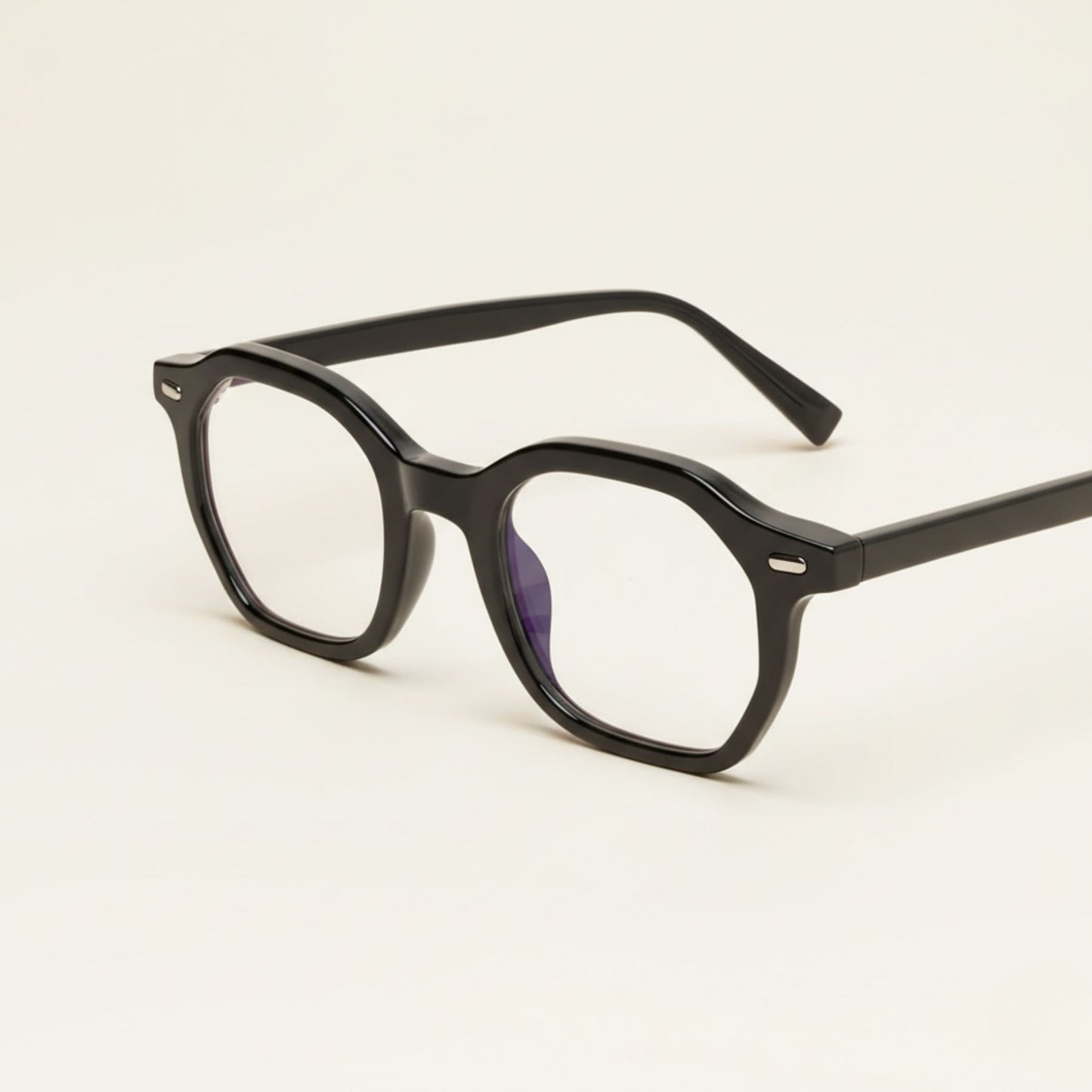 Toulon Noir · Clear