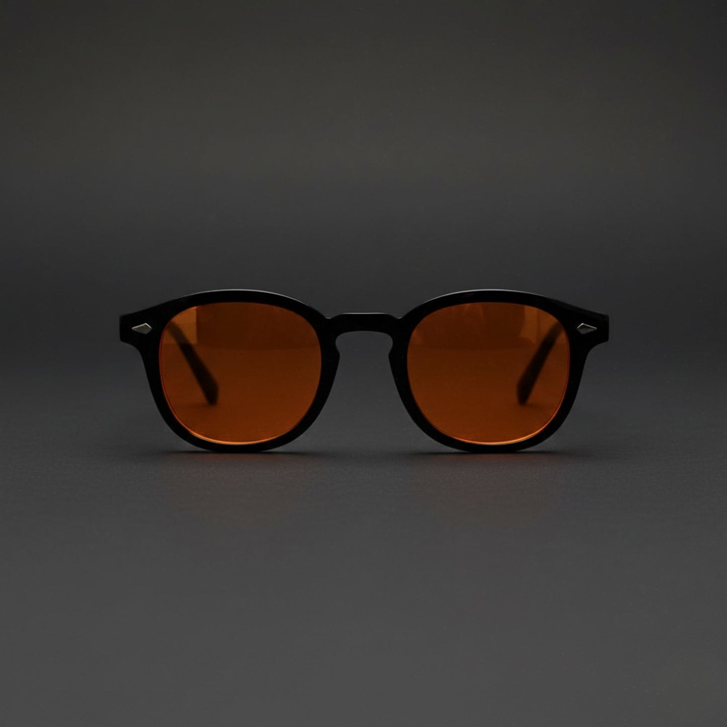 Saint-Tropez Noir · Amber