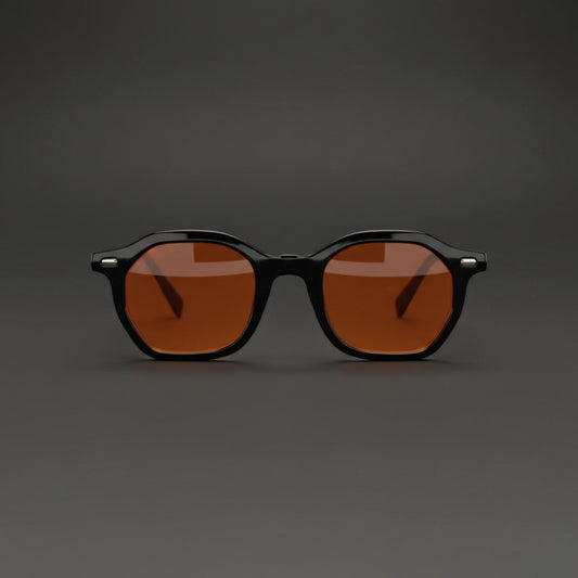 Toulon Noir · Amber