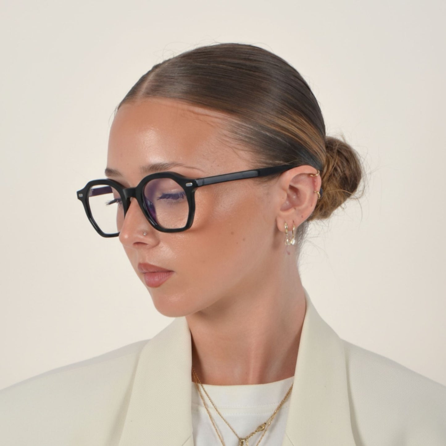 Toulon Noir · Clear